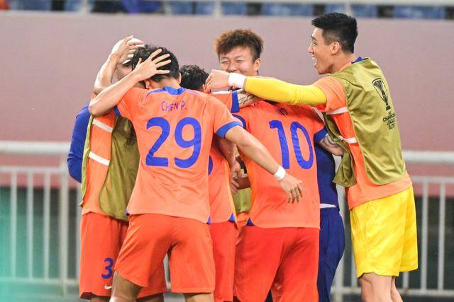 杜锋:在五棵松比赛很困难 希望所有球员都健康
