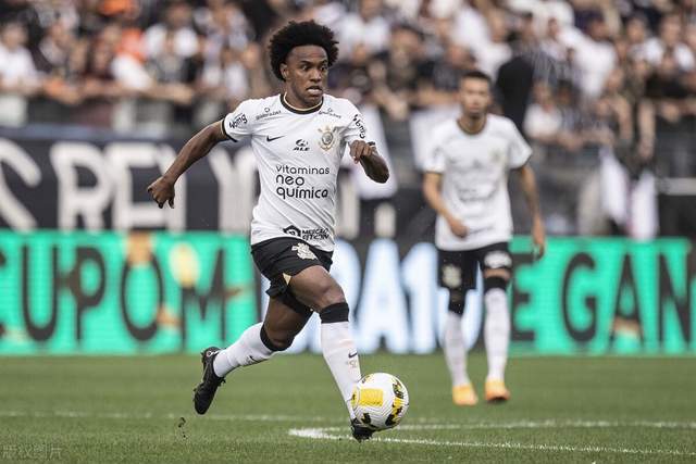 英超11轮战罢 去年同期热刺下滑8位曼联下滑5位