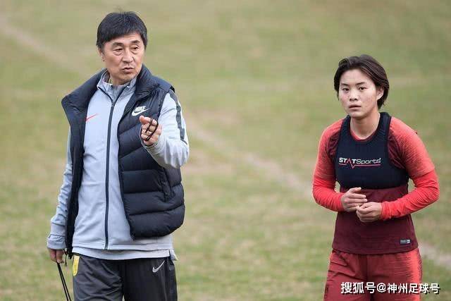 贺惯：这场失利责任主要在我，跟其他人没关系，也没主教练的责任